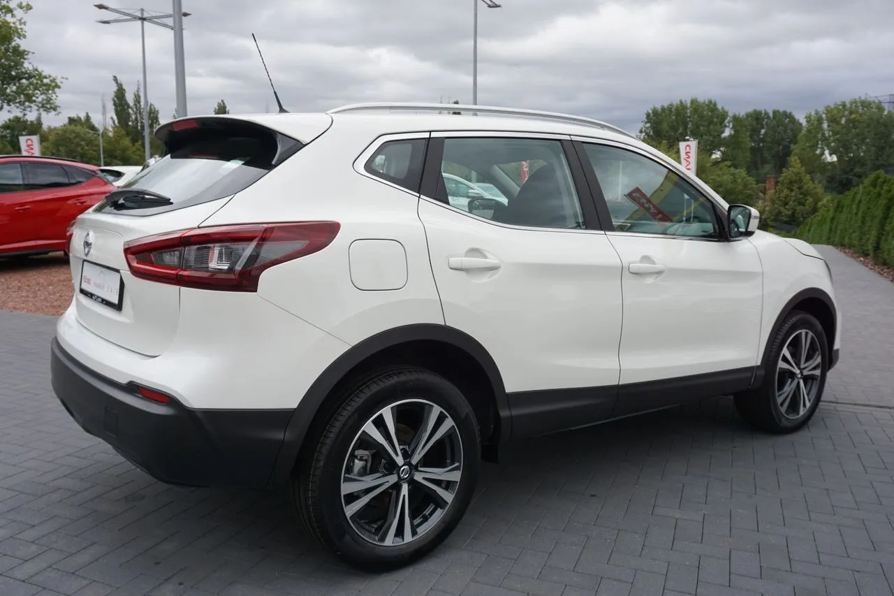 Nissan Qashqai 1.3 DIG-T...  Image 4