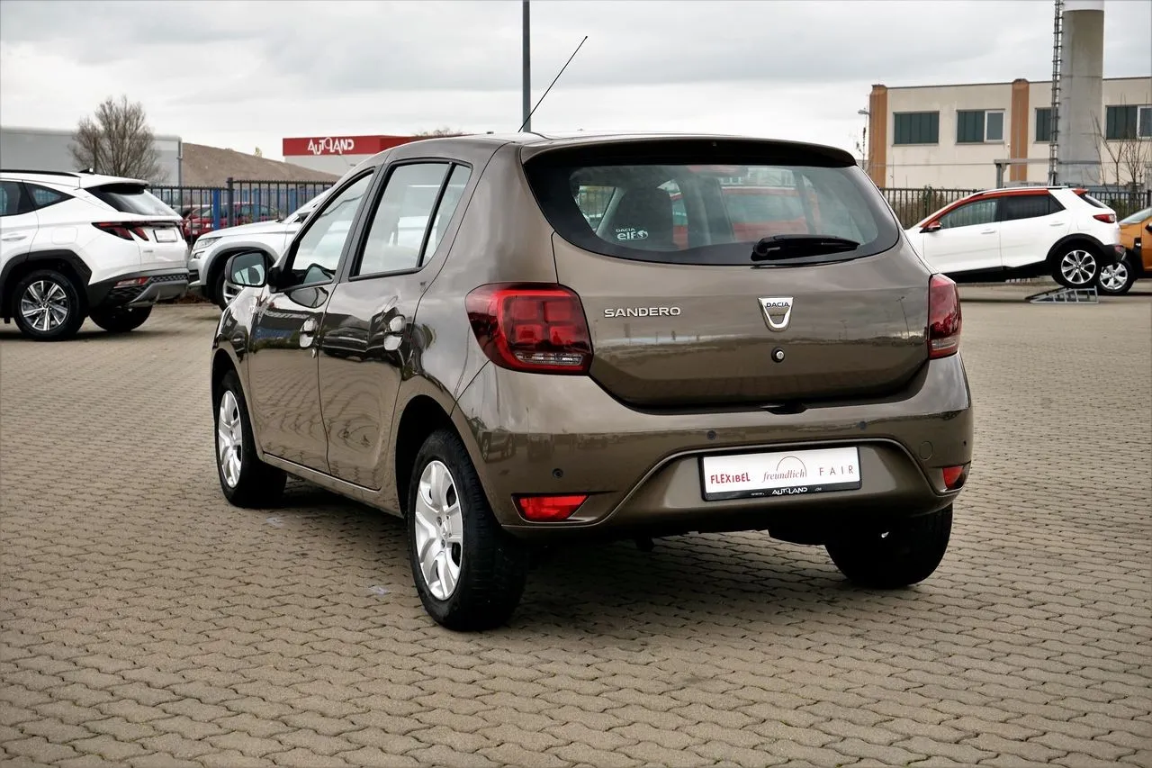 Dacia Sandero TCe 90 Automatik Navi...  Image 2