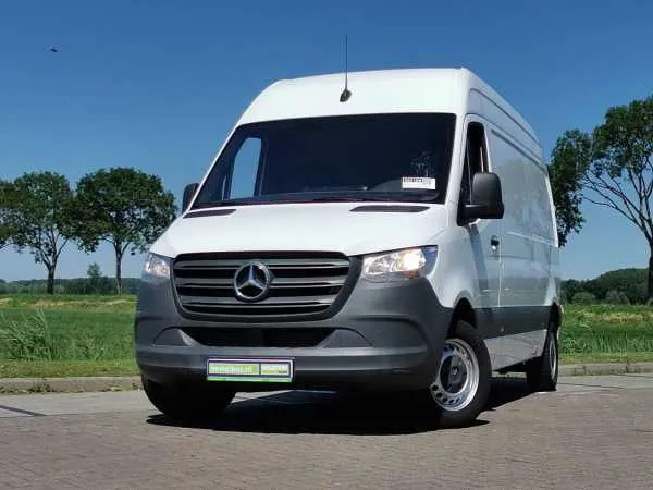 Mercedes-Benz Sprinter 211 CDI L2H2 Mbux! Image 1